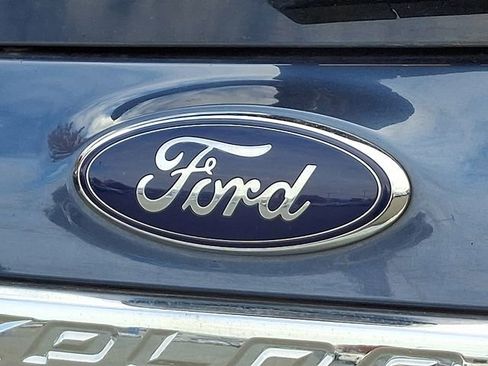 Used 2019 Ford Explorer Limited w/ Safe & Smart Package image 32