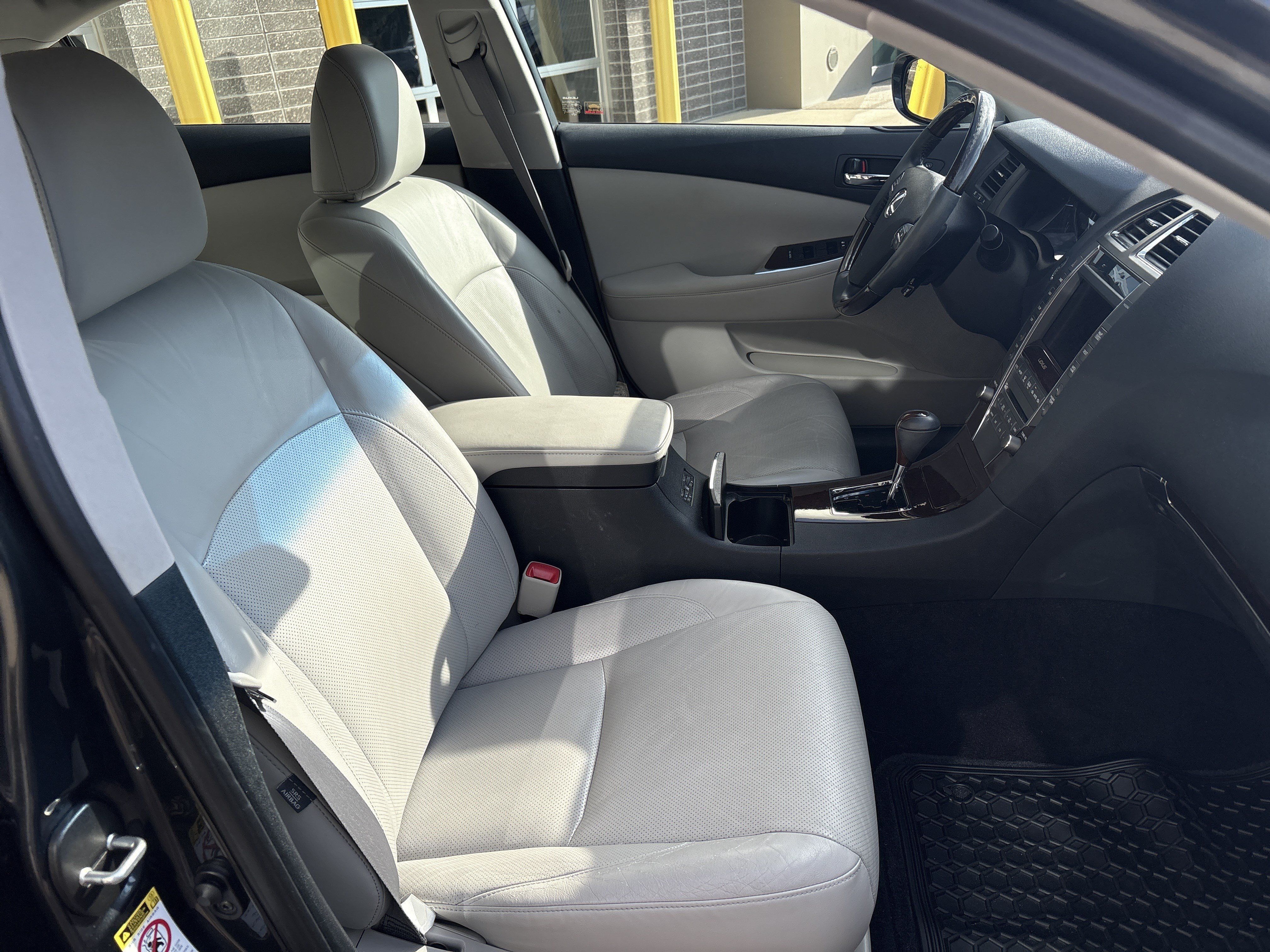 Used 2011 Lexus ES 350 w/ Preferred Accessory Package FWD image 33