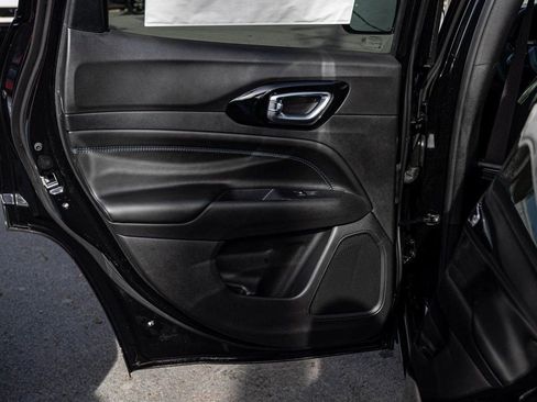 New 2026 Jeep Compass Latitude AWD/4WD image 14