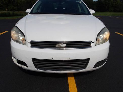 Used 2011 Chevrolet Impala LT w/ Luxury Edition Package FWD image 26