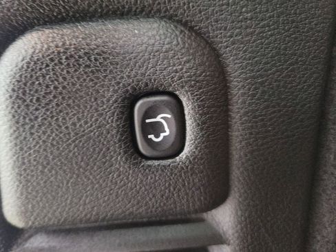 Used 2023 Dodge Durango GT image 11