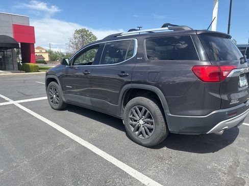 Used 2019 GMC Acadia SLT AWD/4WD image 3