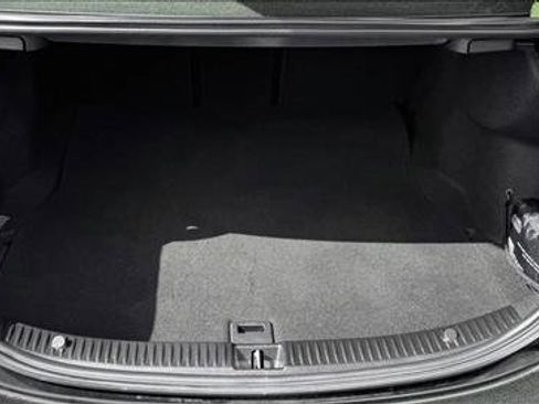 Used 2016 Mercedes-Benz C 300 4MATIC Sedan image 8