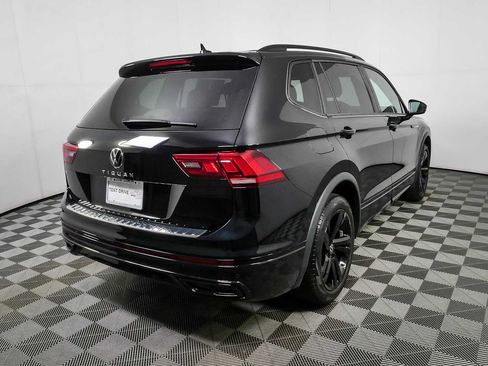 Certified 2023 Volkswagen Tiguan SE R-Line FWD image 6
