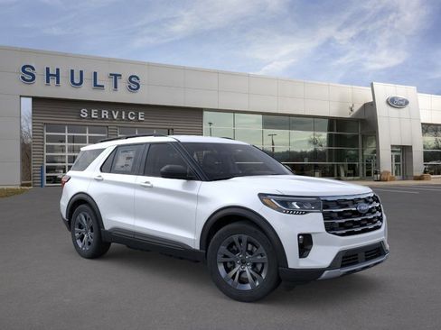 New 2026 Ford Explorer Active w/ Active Comfort Package image 7