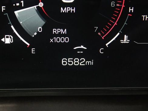 Used 2025 GMC Terrain Elevation AWD/4WD image 5