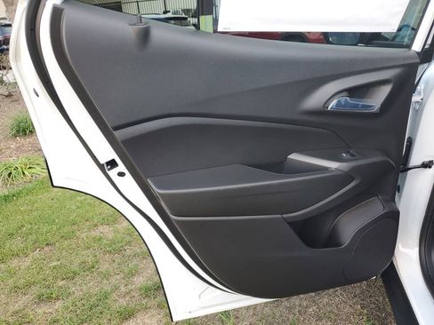 New 2026 Chevrolet Trax LT image 15