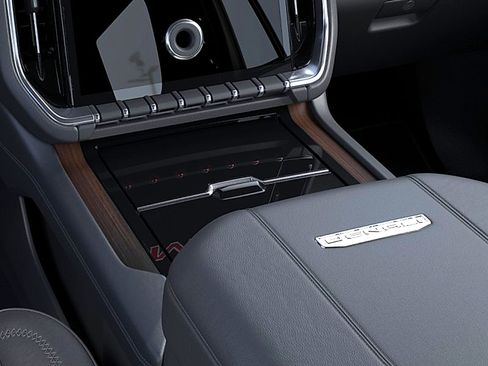 New 2026 GMC Yukon Denali AWD/4WD image 23