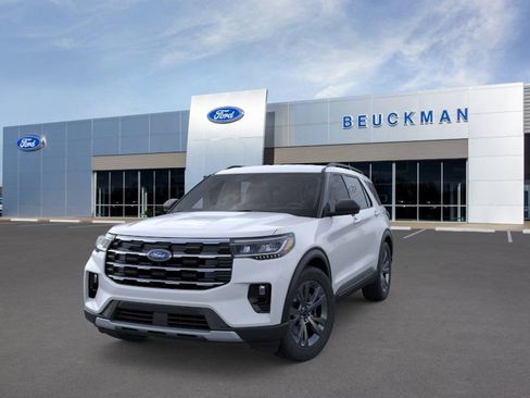 Used 2026 Ford Explorer Active w/ Active Comfort Package image 9