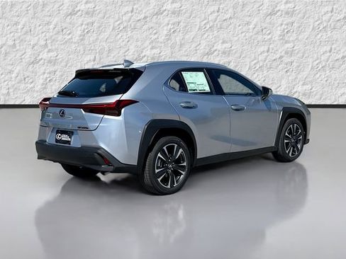 New 2026 Lexus UX 300h FWD image 3