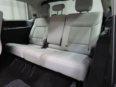 Used 2025 Ford Expedition Platinum w/ Platinum Ultimate Package image 12