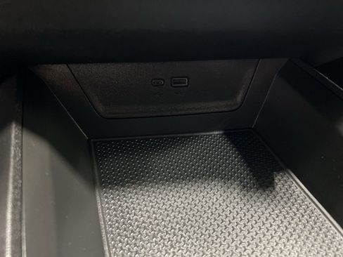 Used 2025 Chevrolet Equinox LT image 22