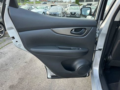 Used 2018 Nissan Rogue Sport S FWD image 24