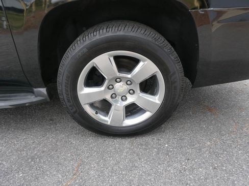 Used 2015 Chevrolet Suburban LT w/ Max Trailering Package image 36