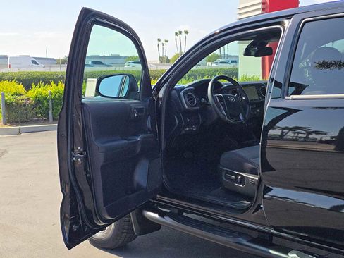 Certified 2023 Toyota Tacoma TRD Sport w/ Black Out Package (TMS) AWD/4WD image 19