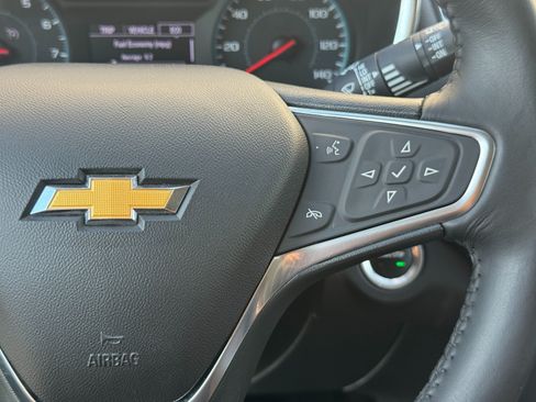 Used 2018 Chevrolet Equinox LT FWD image 20