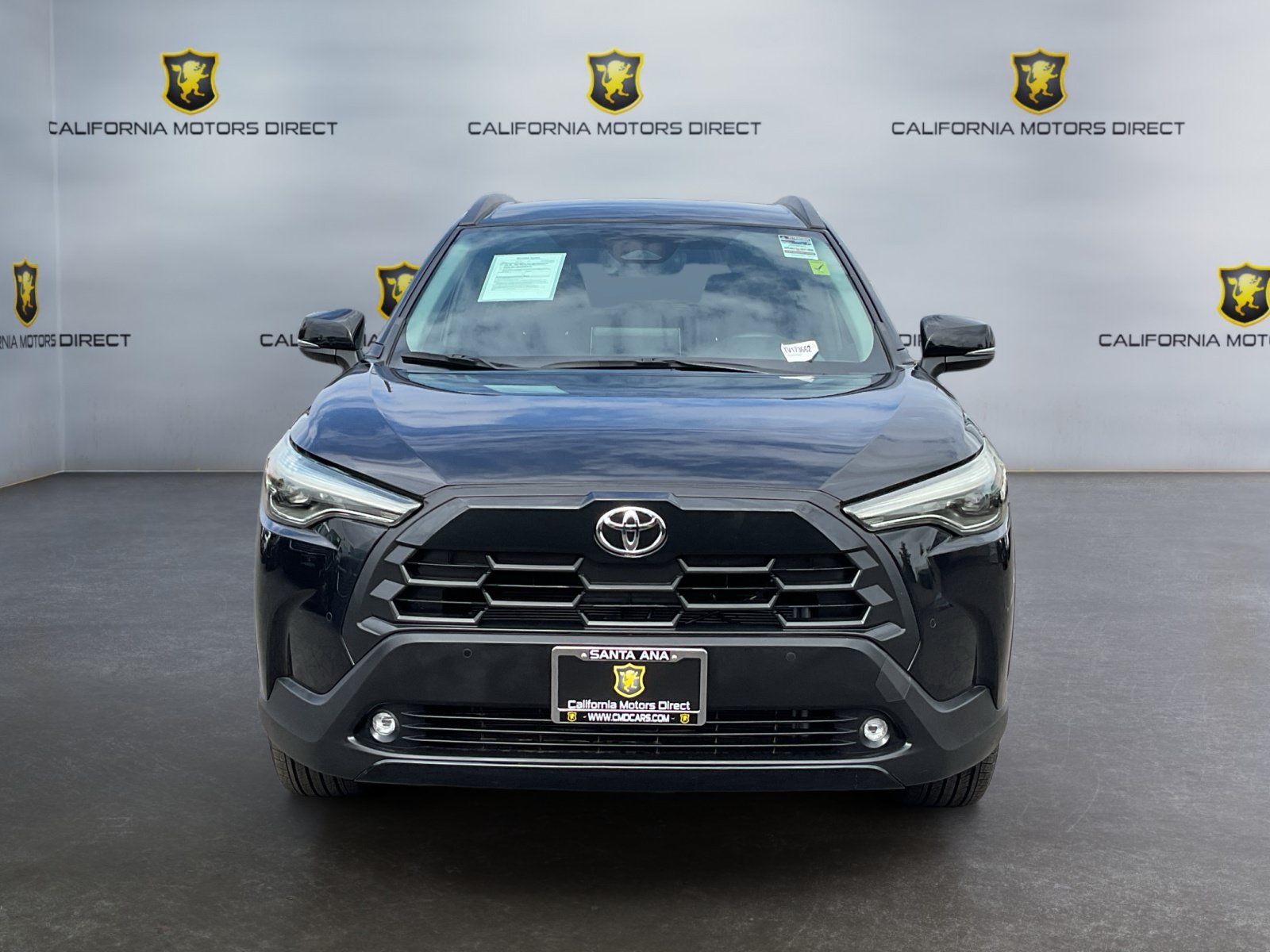 Used 2026 Toyota Corolla Cross XLE AWD/4WD image 2