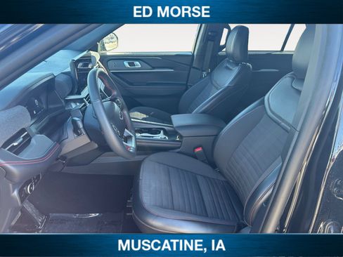 Used 2025 Ford Explorer ST-Line AWD/4WD image 9