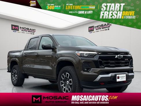 Used 2023 Chevrolet Colorado Z71 w/ Z71 Convenience Package 2 AWD/4WD image 1