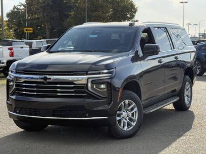 New 2026 Chevrolet Suburban LT w/ Comfort Package