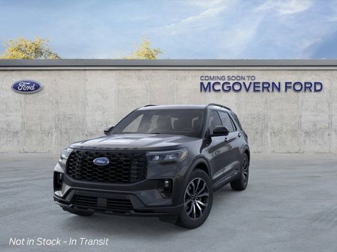 New 2026 Ford Explorer ST-Line image 3
