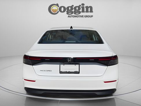 New 2026 Honda Accord SE image 5