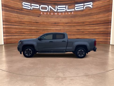 Used 2021 Chevrolet Colorado Z71 image 2