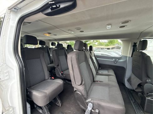 Used 2018 Ford Transit 350 XLT RWD image 11