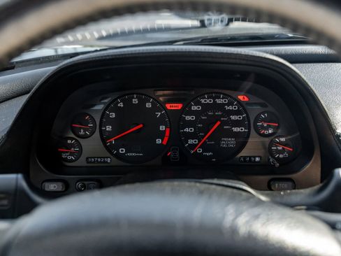 Used 1993 Acura NSX RWD image 13