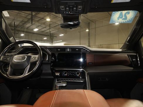 Certified 2024 GMC Sierra 1500 Denali Ultimate image 32