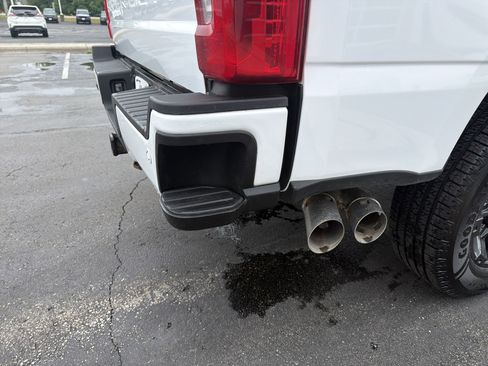 Certified 2023 Ford F250 Lariat w/ Sport Appearance Package AWD/4WD image 14