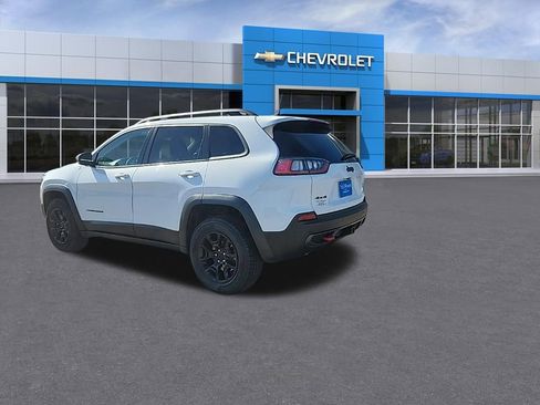 Used 2021 Jeep Cherokee Trailhawk w/ Technology Group AWD/4WD image 3
