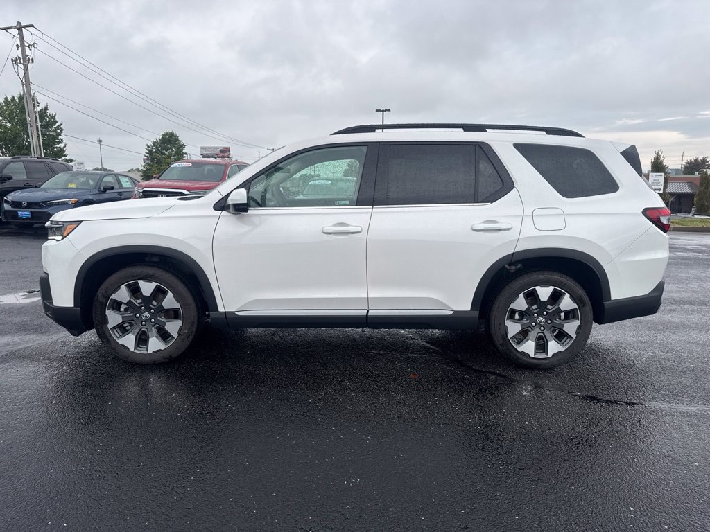 Used 2026 Honda Pilot Elite image 11