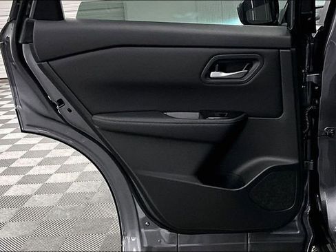 New 2026 Nissan Rogue SV image 32