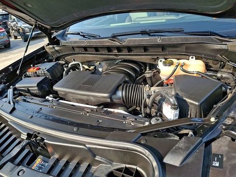 Certified 2025 Chevrolet Tahoe LT AWD/4WD image 27