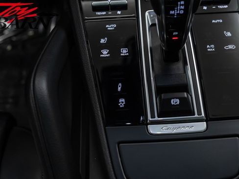 Used 2022 Porsche Cayenne S image 40