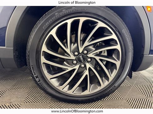 Used 2019 Lincoln Nautilus Reserve AWD/4WD image 25