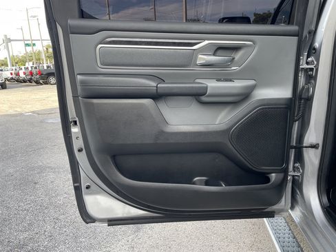 Used 2019 RAM 1500 Big Horn RWD image 38