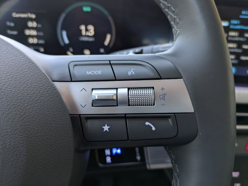 Certified 2024 Hyundai Sonata Limited image 22