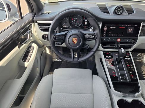 Used 2026 Porsche Macan GTS AWD/4WD image 16