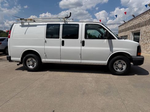 Used 2012 Chevrolet Express 2500 w/ Cold Climate Package RWD image 6