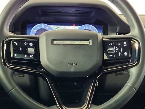 Used 2024 Land Rover Range Rover Evoque S AWD/4WD image 25