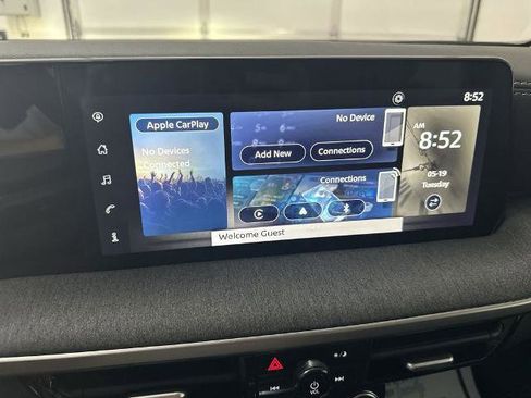 Certified 2025 Nissan Kicks SV w/ SV Premium Package AWD/4WD image 22