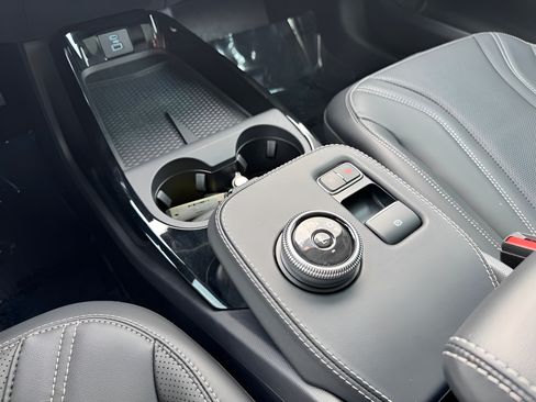 Certified 2023 Ford Mustang Mach-E Premium RWD image 37