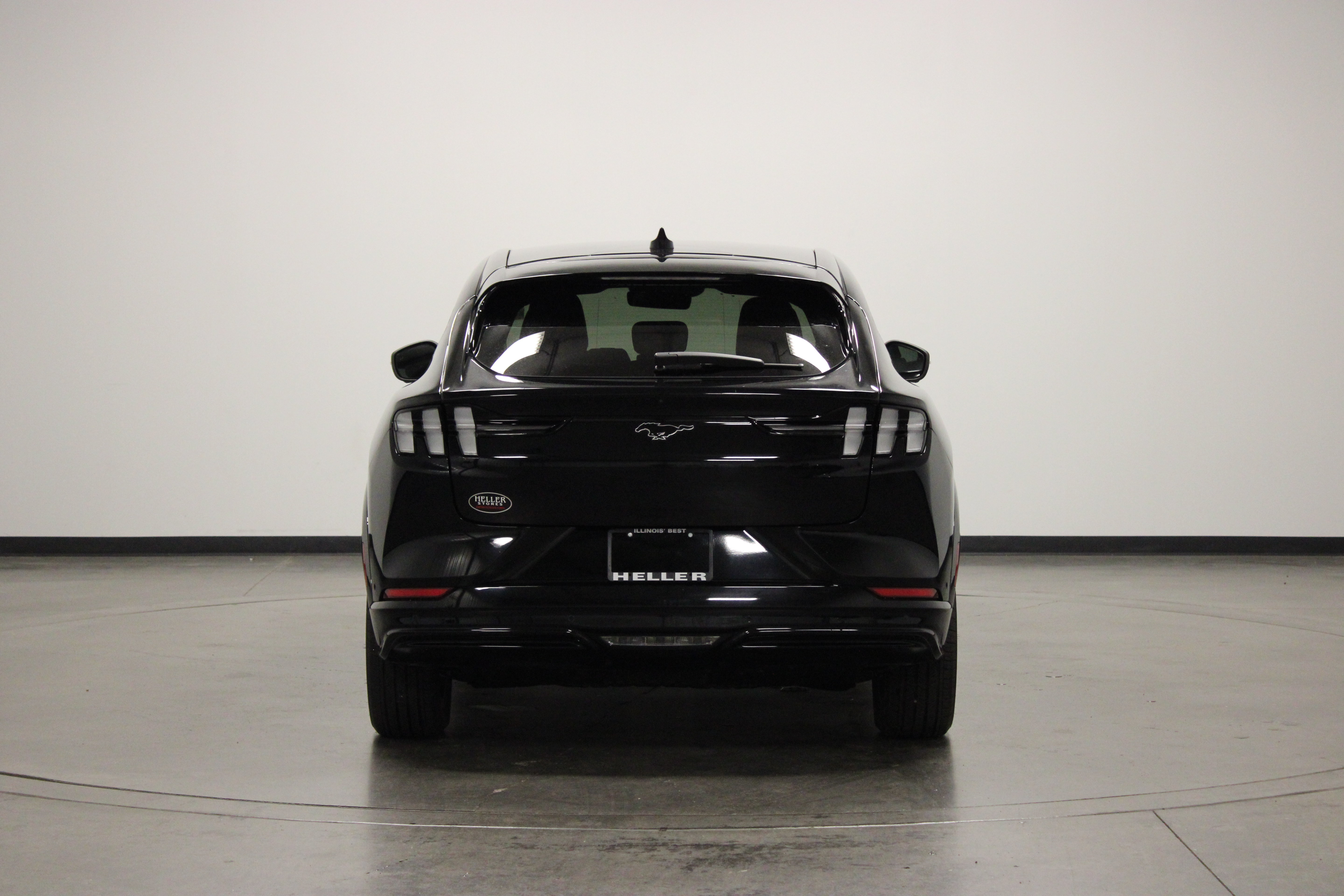 Used 2024 Ford Mustang Mach-E Premium RWD image 7