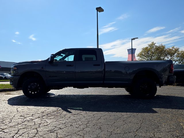 New 2027 RAM 3500 Big Horn AWD/4WD image 13