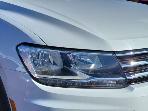 Used 2020 Volkswagen Tiguan S image 7