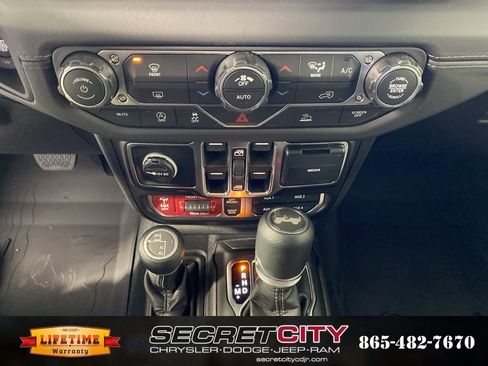 New 2026 Jeep Wrangler Unlimited Rubicon w/ Steel Bumper Group image 23