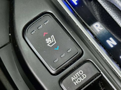 Used 2018 Hyundai Santa Fe Sport w/ 2.0T Ultimate Tech Package 05 AWD/4WD image 22