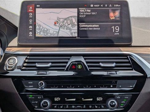 Used 2023 BMW M550i xDrive AWD/4WD image 14